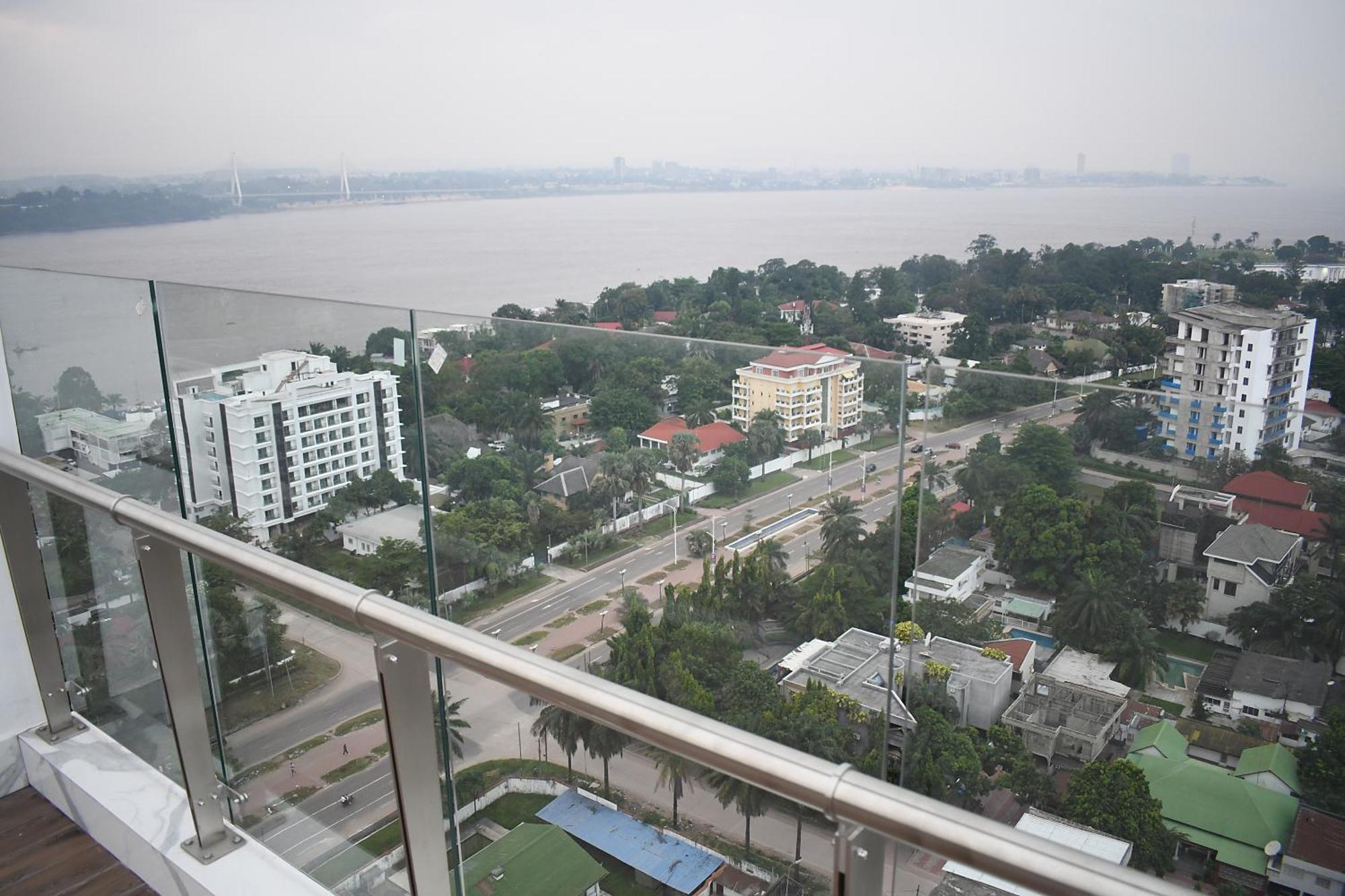 Gracey Concierge Apartments - Avenue Uvira Kinshasa Bagian luar foto