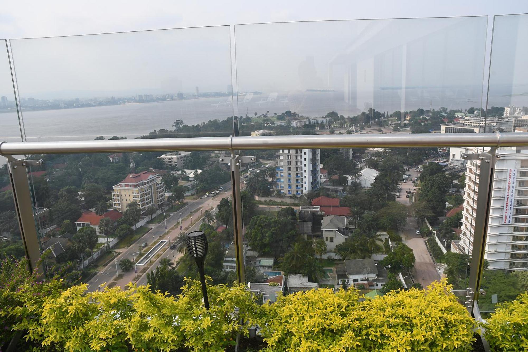 Gracey Concierge Apartments - Avenue Uvira Kinshasa Bagian luar foto